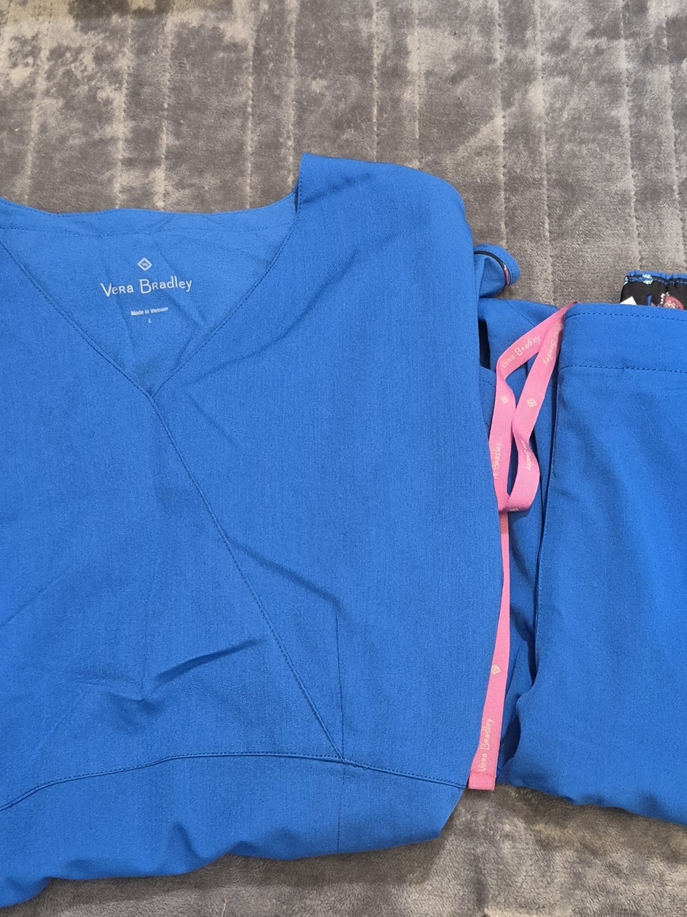 Vera Bradley Bright Royal Blue Scrub Set with Pink Drawstring